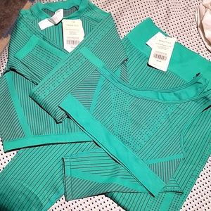 Fabletics Set - NWT